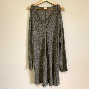 UMGEE Long Sleeve Sweater Dress Size L Grey